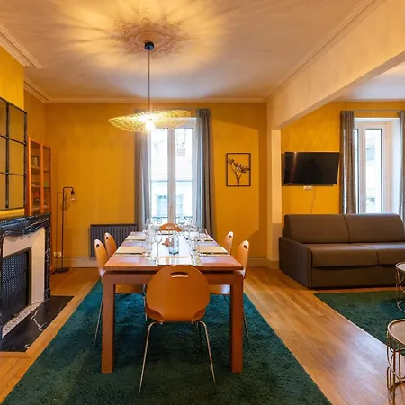 Retraite Elegante A Avec 3 Spacieuses - Fr-1-584-342