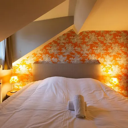 Retraite Elegante A Avec 3 Spacieuses - Fr-1-584-342