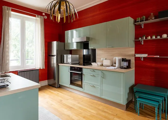 Apartamento Retraite élégante à Avec 3 Spacieuses - Fr-1-584-342 *