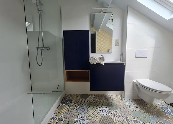 Retraite élégante à Avec 3 Spacieuses - Fr-1-584-342